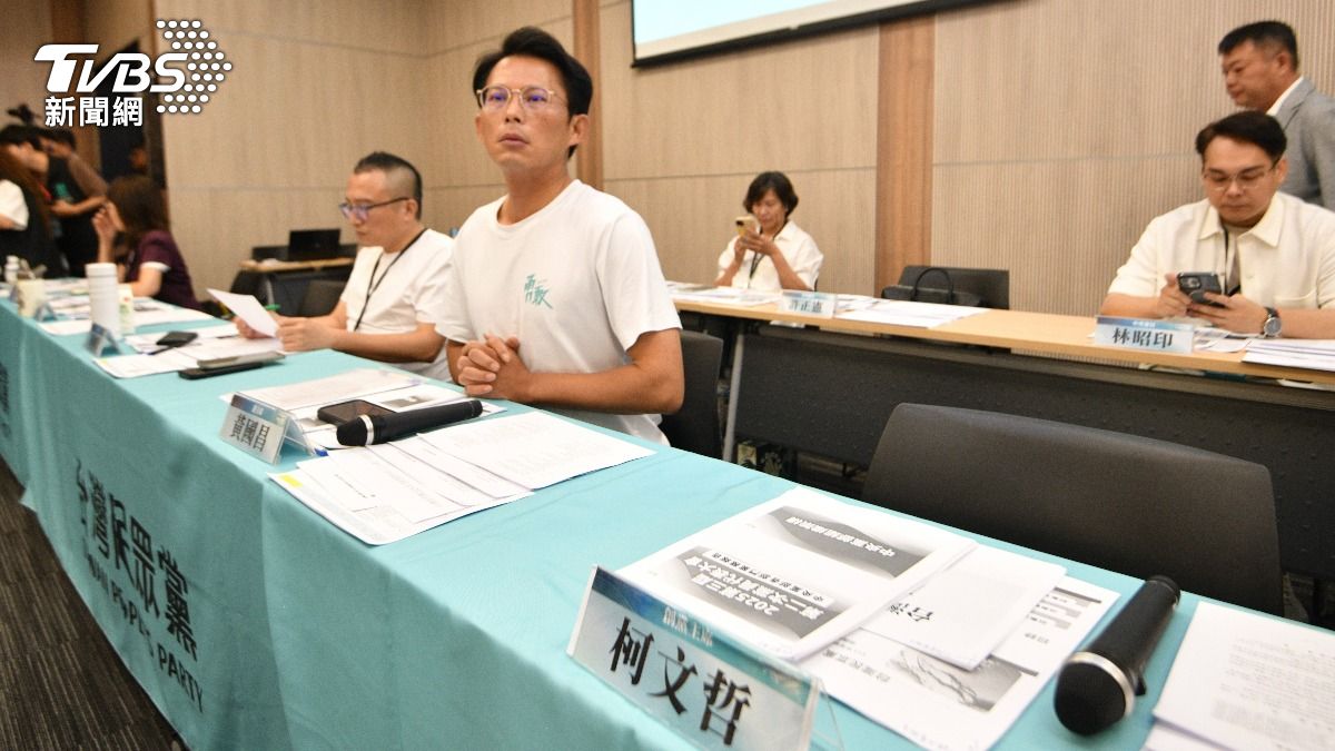 民眾黨6周年黨慶「保留柯文哲位置」 黃國昌:我們在等他回來