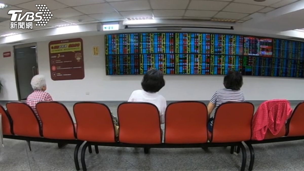 退休金需考慮通膨,4%提領法則非萬能。(圖/TVBS)