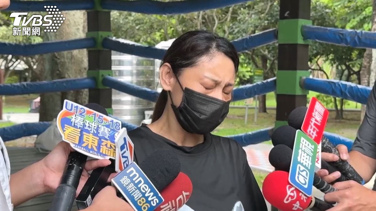 女童遺體驗屍後舌頭不見!媽崩潰:我有生給她。(圖/TVBS)