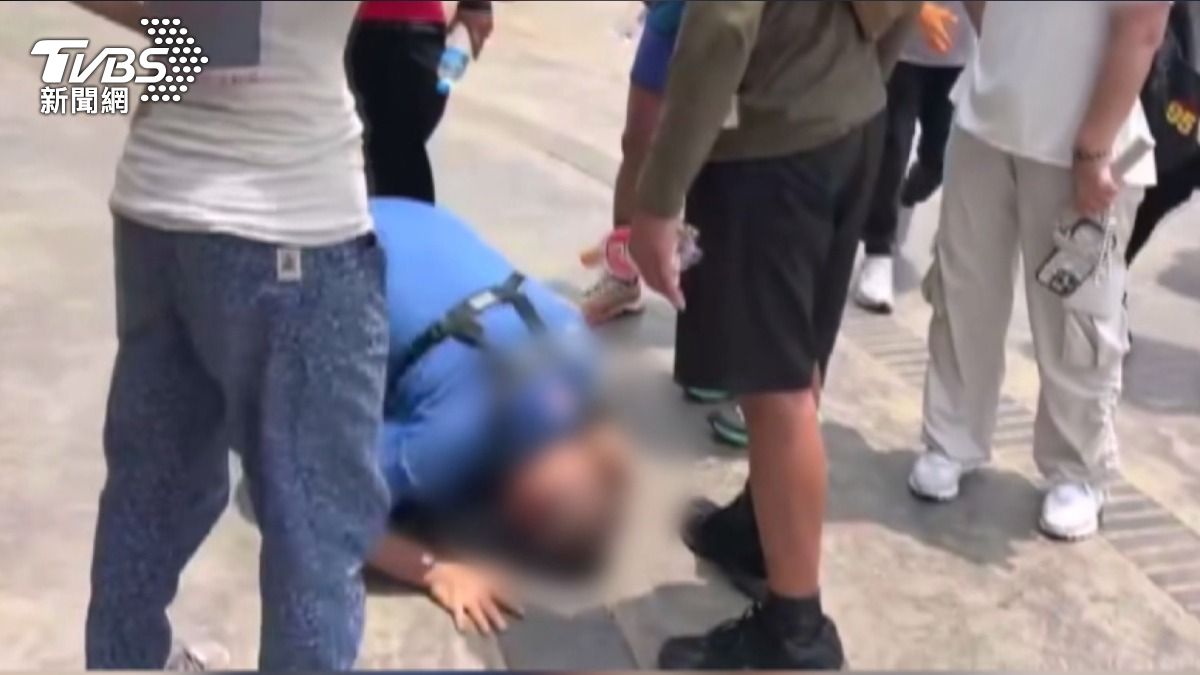 「工讀生引錯路」險釀命危!台中賽事參賽者熱衰竭 主辦人被逼跪地。(圖/翻攝網路)