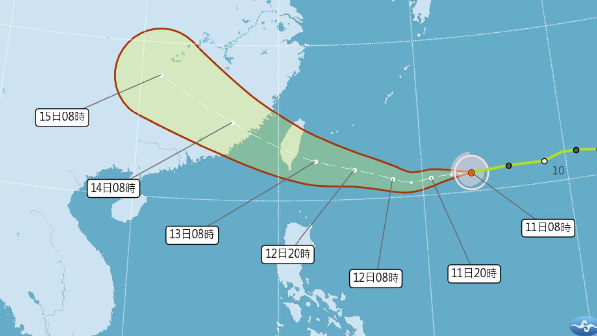 楊柳颱風路徑更往南修,估花東一帶登陸。(圖/TVBS)