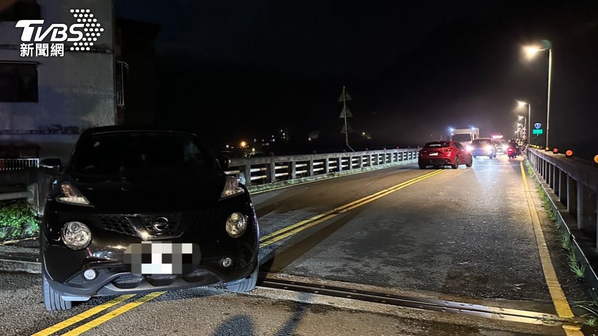 新北烏來深夜車禍!酒駕男高速擦撞釀1傷瞎扯:閃車肇事