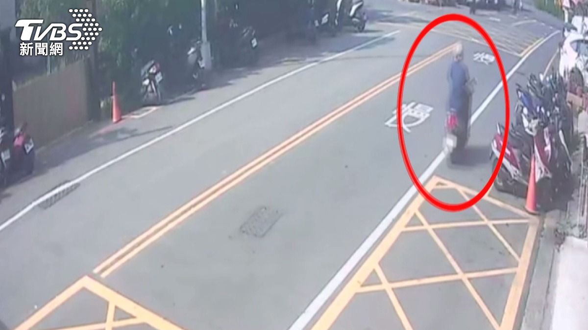 5歲童不願回家遭阿公拋下!苦追百米紅燈口被打 社工介入輔導。(圖/TVBS)