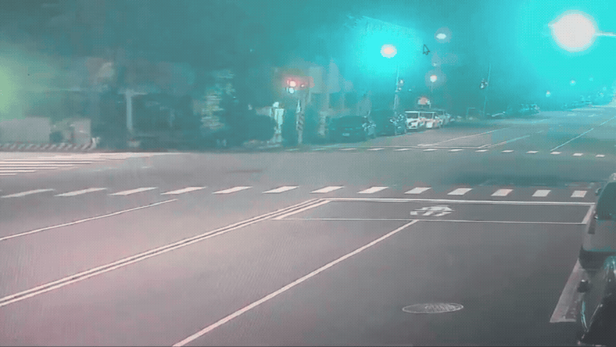 車禍發生過程。(圖/TVBS)