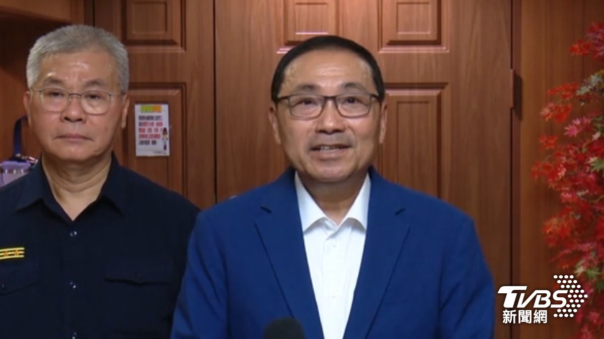 民眾黨主席黃國昌表達參選意願,新北市長侯友宜回應「歡迎任何做事的人」。(圖/TVBS)