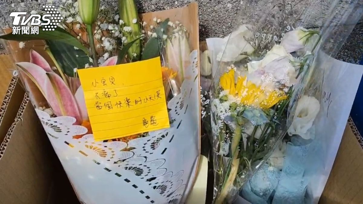 澎湖夫妻車禍「男嬰抱胸前亡」 民眾獻花哀悼:小寶貝不痛了