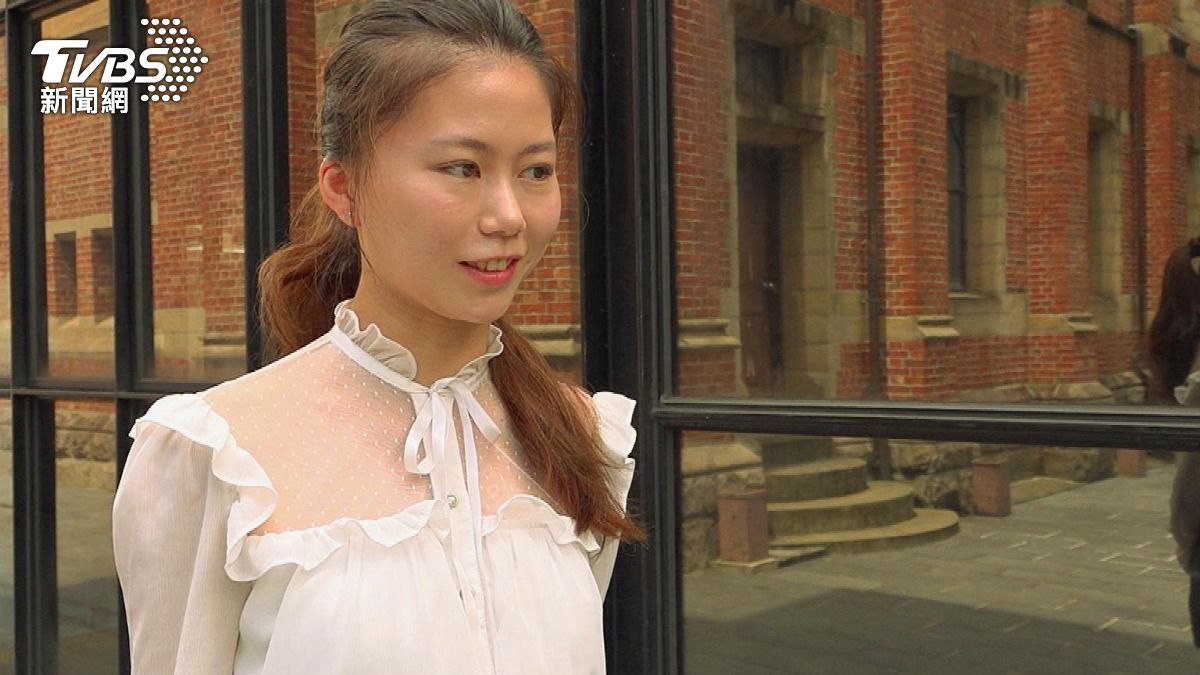 Z世代的花花,對於求職抱持佛系態度。(圖/TVBS)