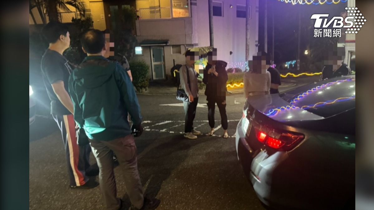 檢警破獲，黑幫勾結3C經銷商內鬼詐欺案。（圖／TVBS）