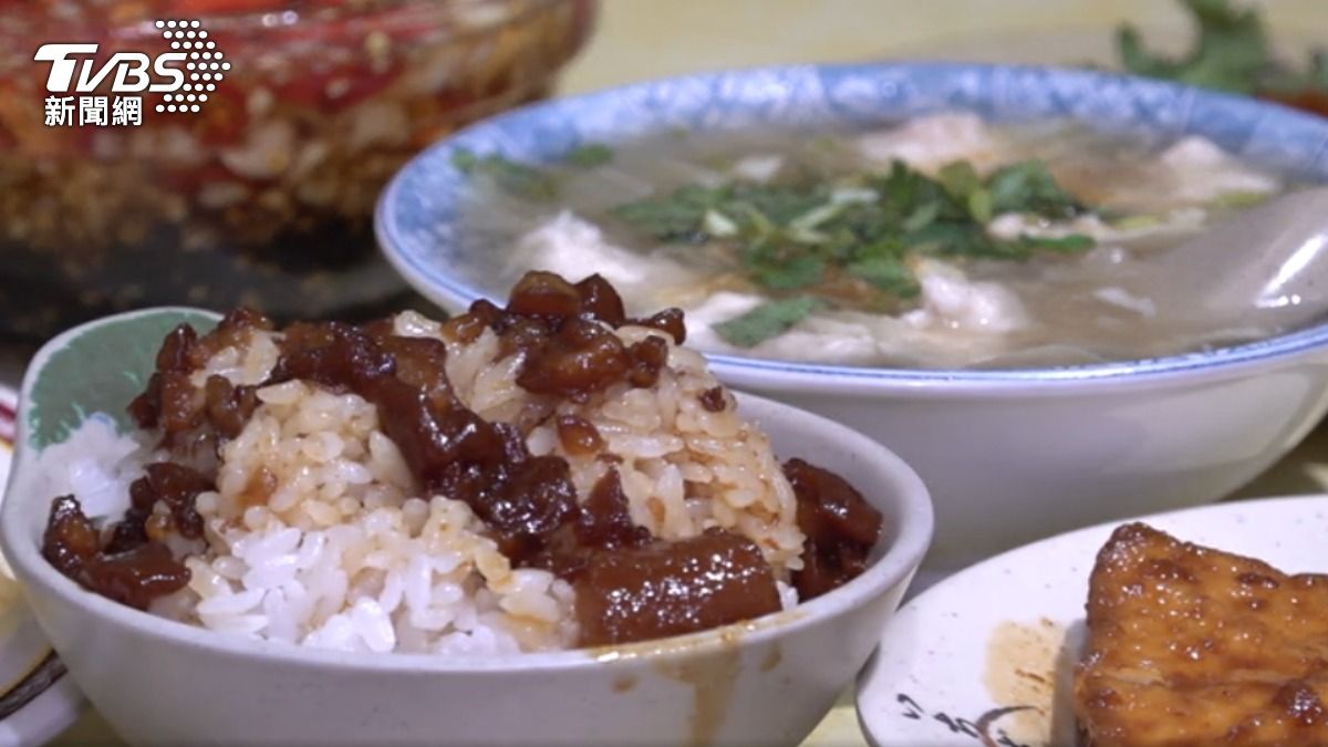 「店小二」滷肉飯。(圖/TVBS)