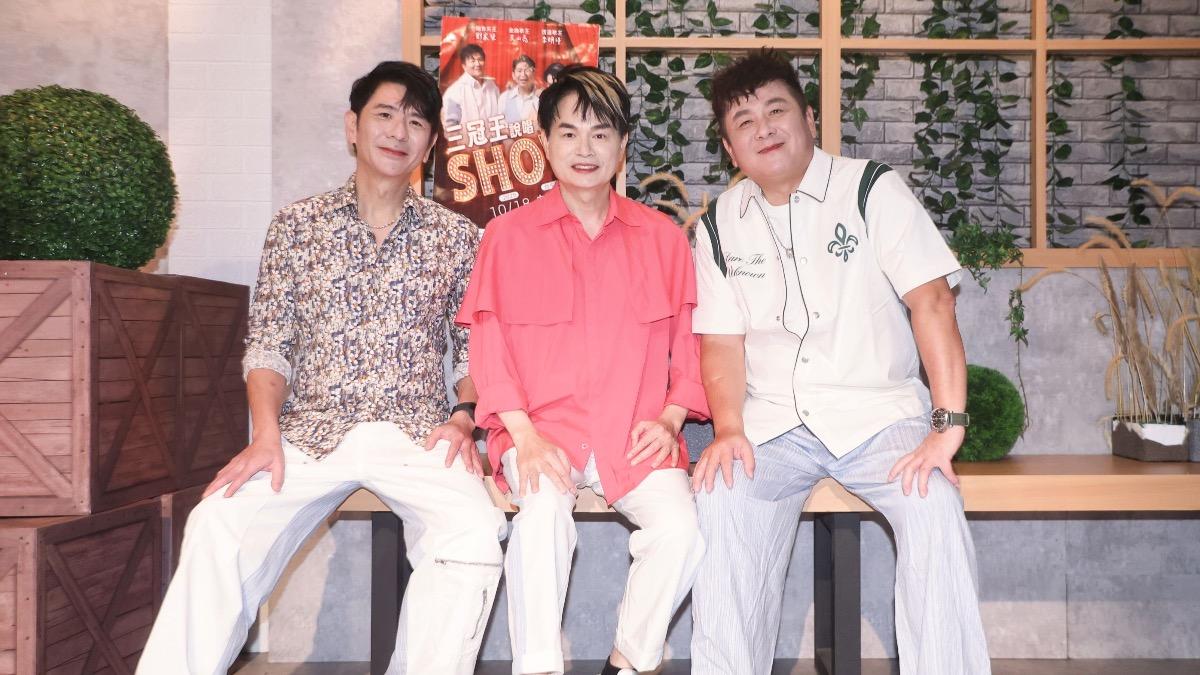 劉家榮(右起)和李明洋、荒山亮分享鬼月驚悚經驗。(圖/瑞揚創意提供)