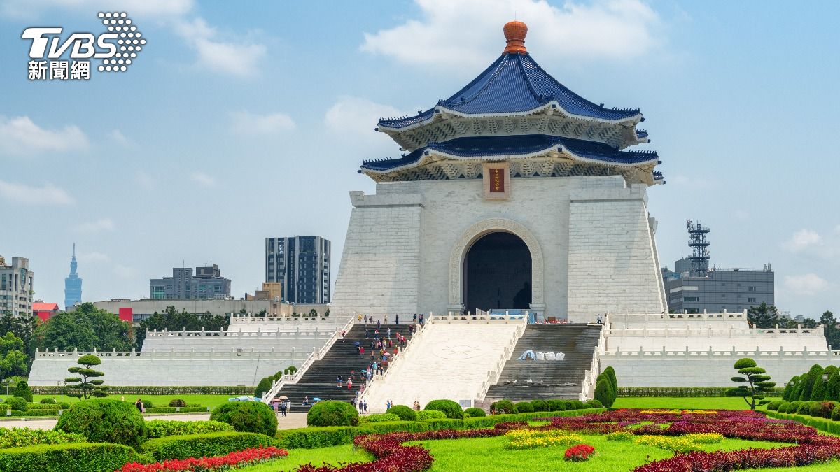 惠頓-川普前顧問-台灣-中華民國-去中化-中正紀念堂