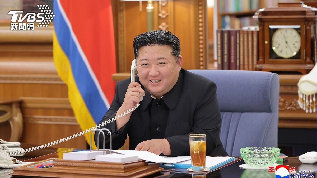 雙普會議15日將在阿拉斯加舉行,不過俄羅斯總統普欽12日先打電話給北韓領導人金正恩,感謝北韓軍幫忙打俄烏戰爭。(圖/達志影像美聯社)