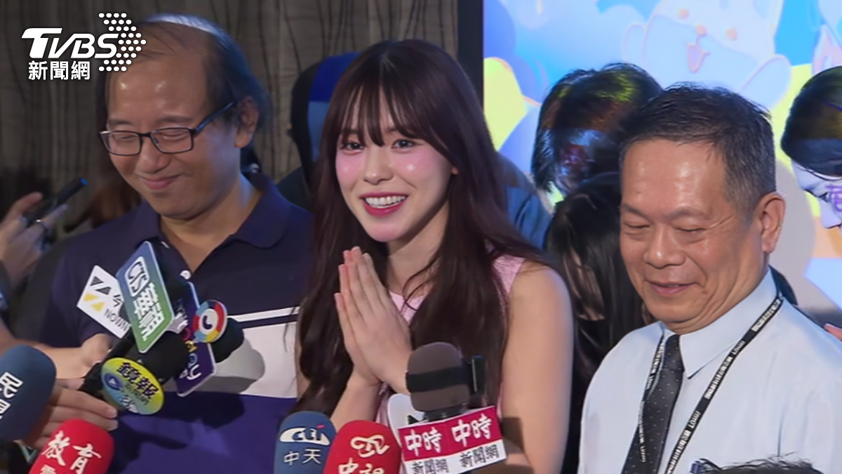 是否真的要拍攝新電影，李多慧保密到家沒有多做回應。（圖／TVBS）