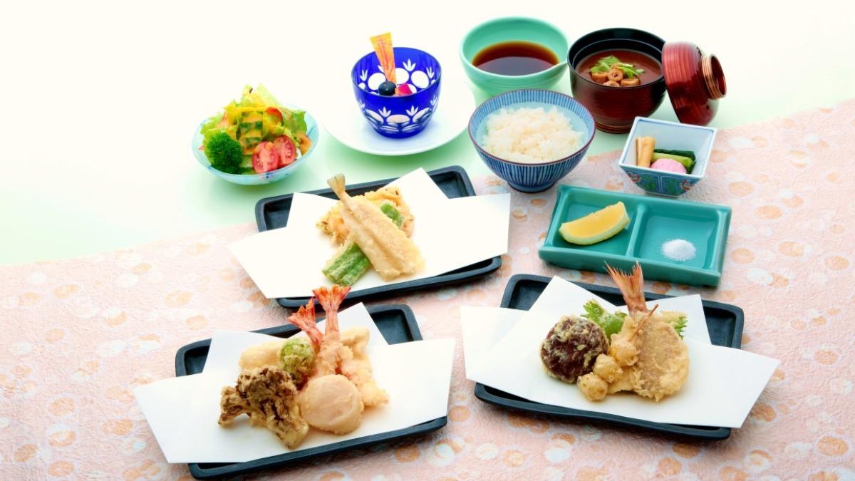 可以搜尋「大倉久和大飯店銀座天國」,透過24小時線上訂位系統完成預約。(圖/大倉久和大飯店提供)