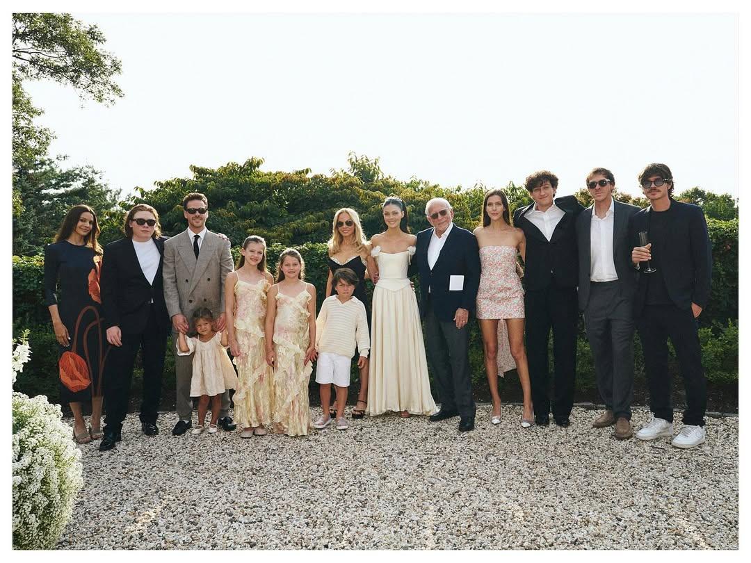 貝克漢一家缺席大兒子結婚三周年誓言更新儀式。(圖/翻攝自IG@nicolaannepeltzbeckham)