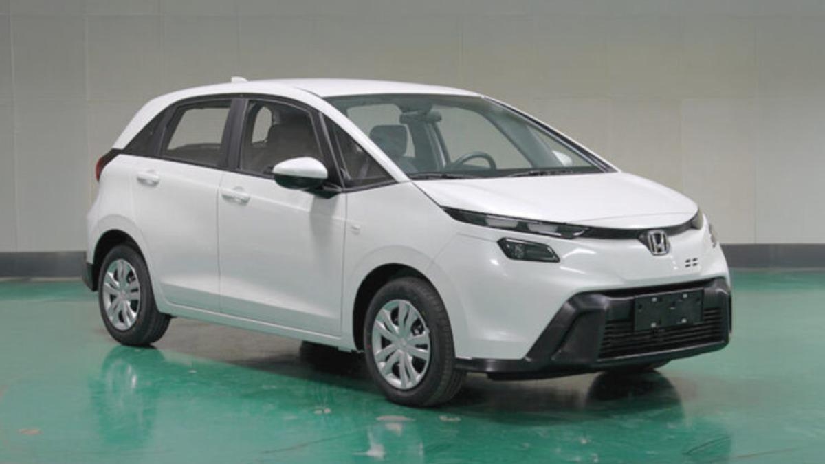 中國工信部曝光疑似小改款的Honda Fit。(圖/中國工信部提供)