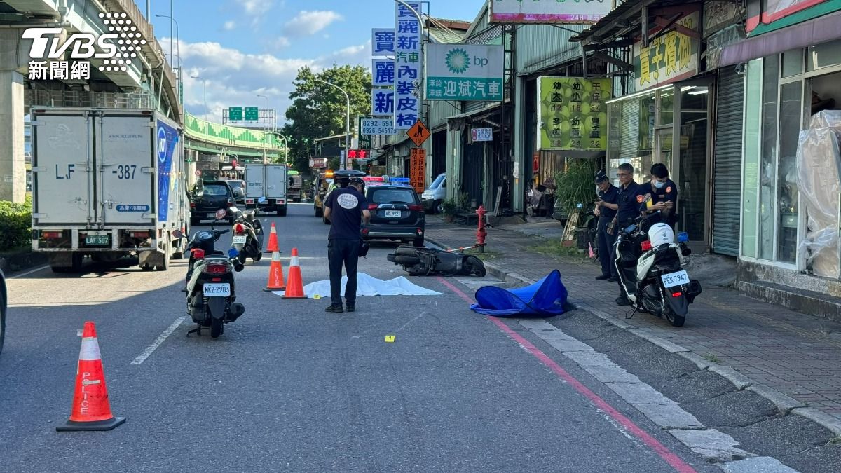 快訊/新北五股死亡事故!砂石車切車道撞機車「騎士爆頭慘死」