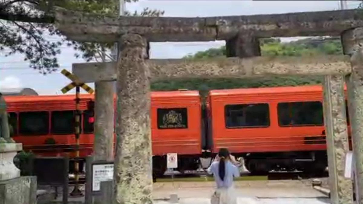 台女遊日陶山神社拍照,誤闖鐵軌遭撞亡。(圖/susanna_0 Threads)