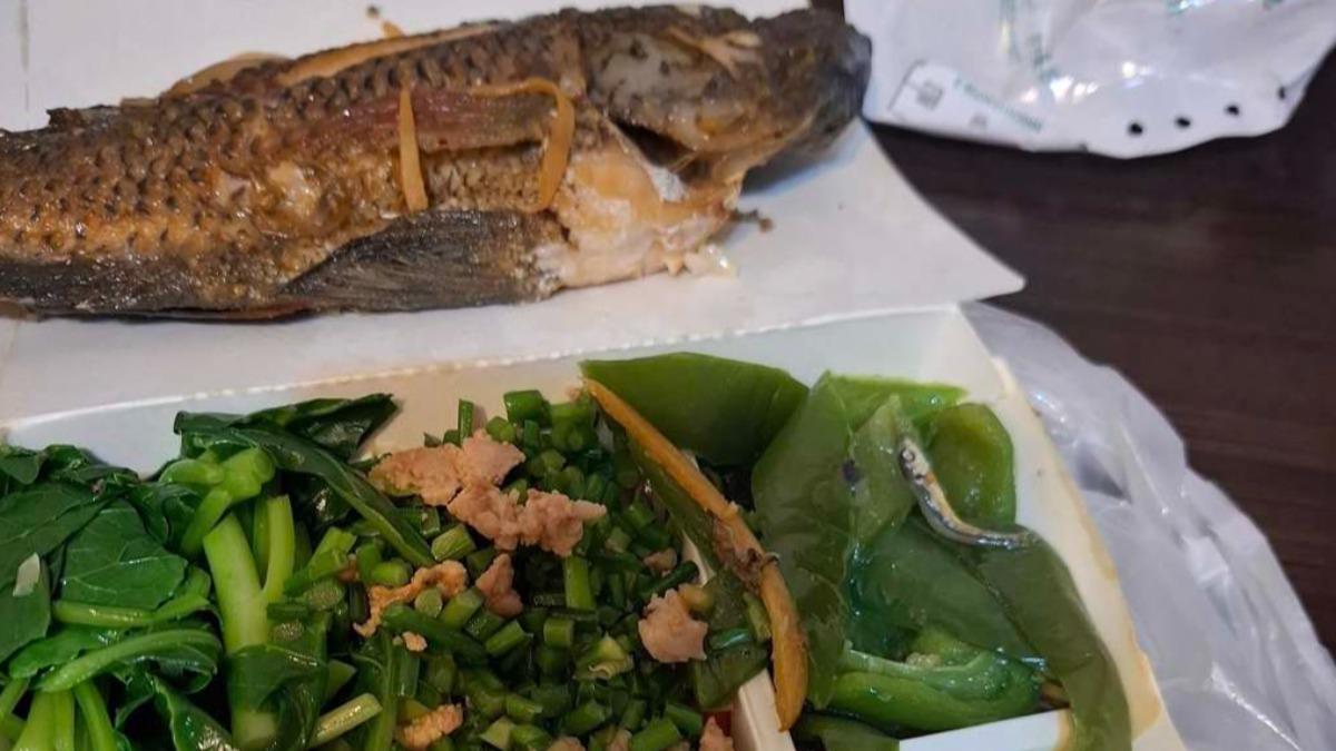 高雄自助餐「1魚3菜」價格爆表 網友驚喊:菜價貴到誇張