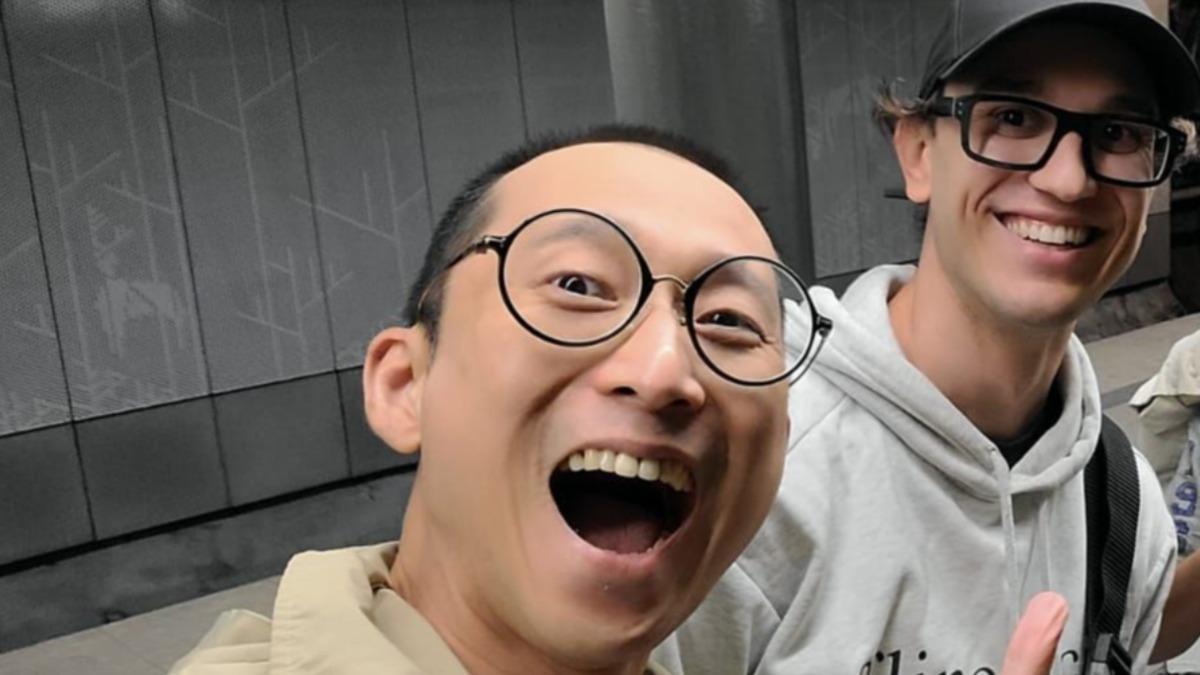 浩子旅遊遇到好心人。（圖／時代創藝提供）