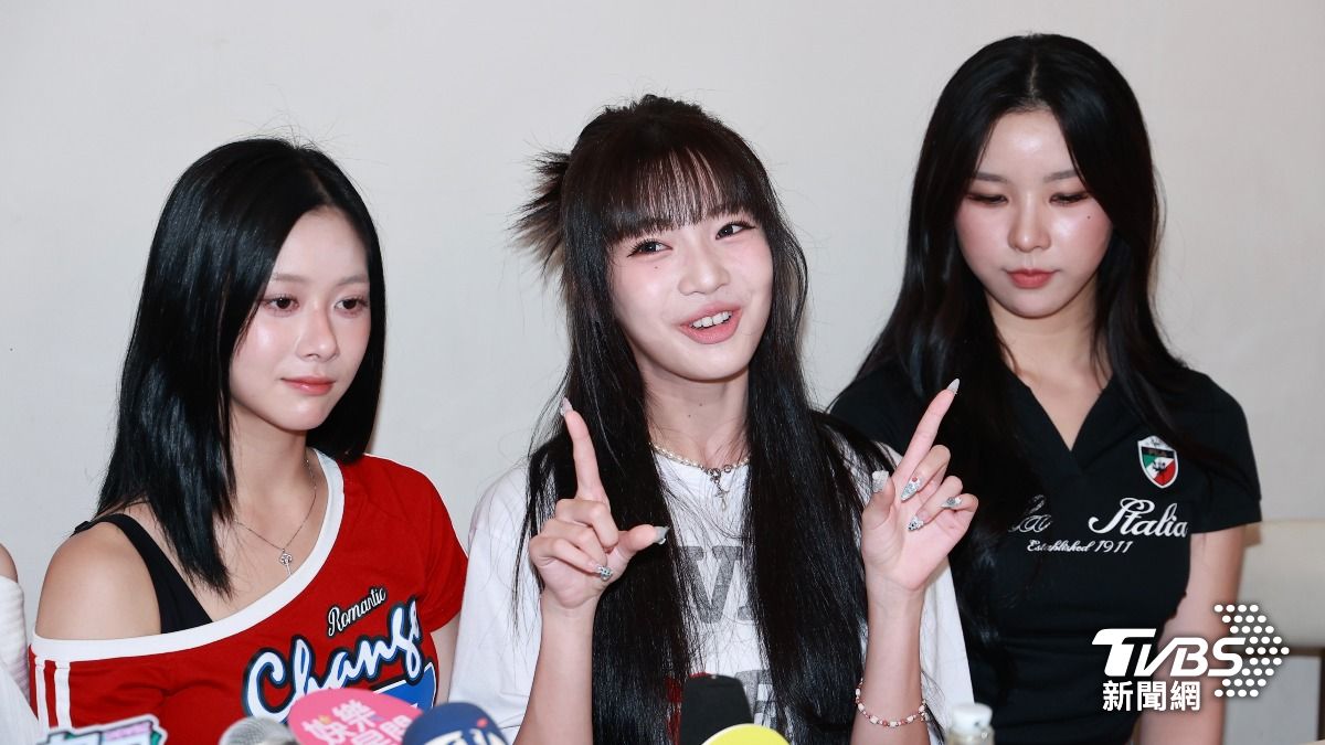 XXIN（左起）、采甄和AYEON出席記者會。（圖／黃城碩攝）