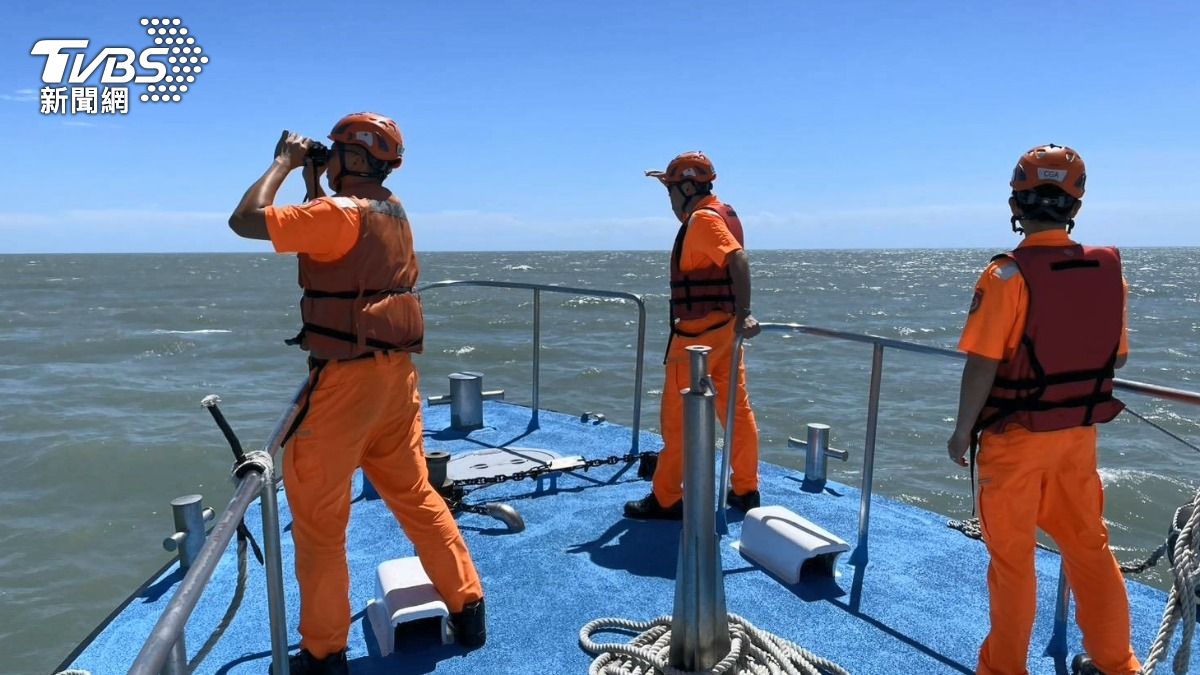 颱風天闖管制區釣魚遭強風吹落海 台南男找到了已成浮屍