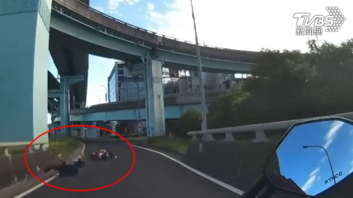 台65警匪追逐!三重機車賊狂逃18公里 自摔全身傷落網