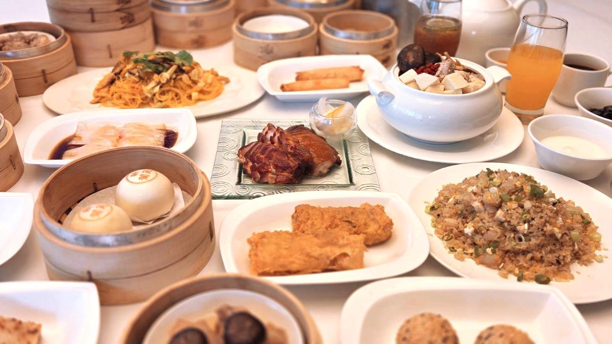 米其林1星港式餐廳吃到飽免700元,另一間蒸籠推車下午茶吃到飽免千元。