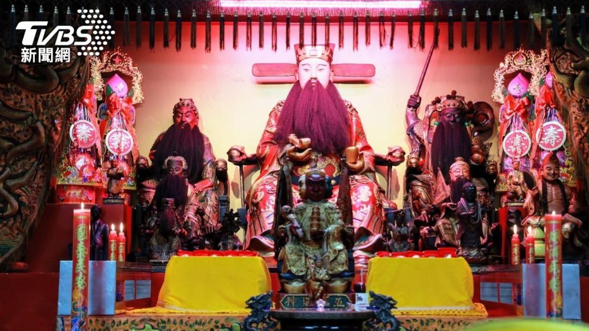 財神爺撒福氣！鬼門開前「4生肖有錢途」財運旺　本週運勢來了