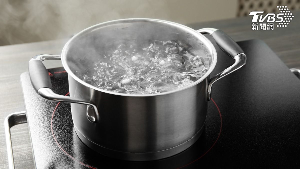 亞洲自來水「塑膠微粒」最多!煮水後做2動作 有效移除90%