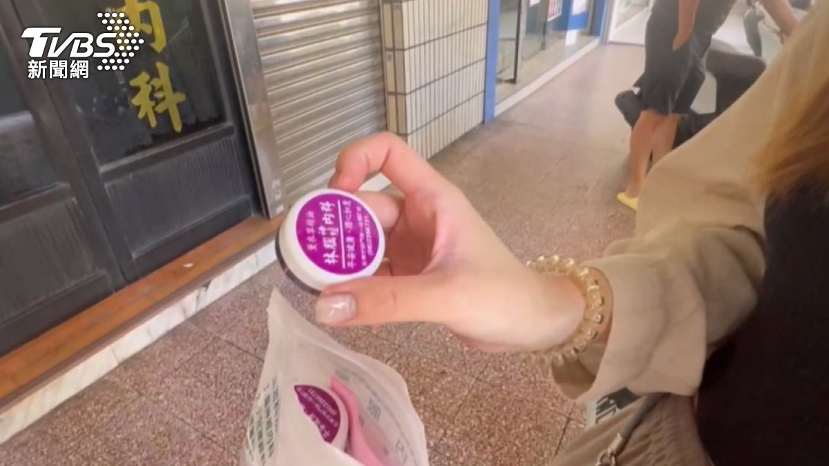 診所的熱銷商品薰衣草精油膏，引爆話題，現場排爆、網路也秒殺，近期卻傳出被冒名詐騙（圖／TVBS）