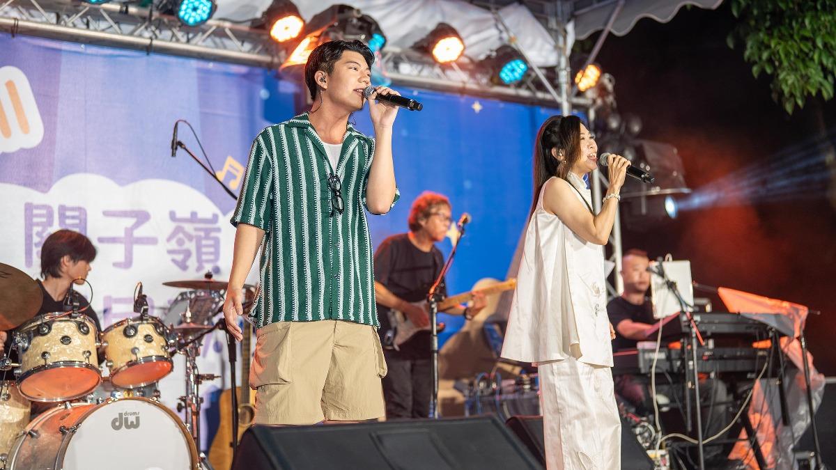 馬毓芬邀請新秀Brian馮耀弘同台。(圖/交通部觀光署西拉雅國家風景區管理處提供)