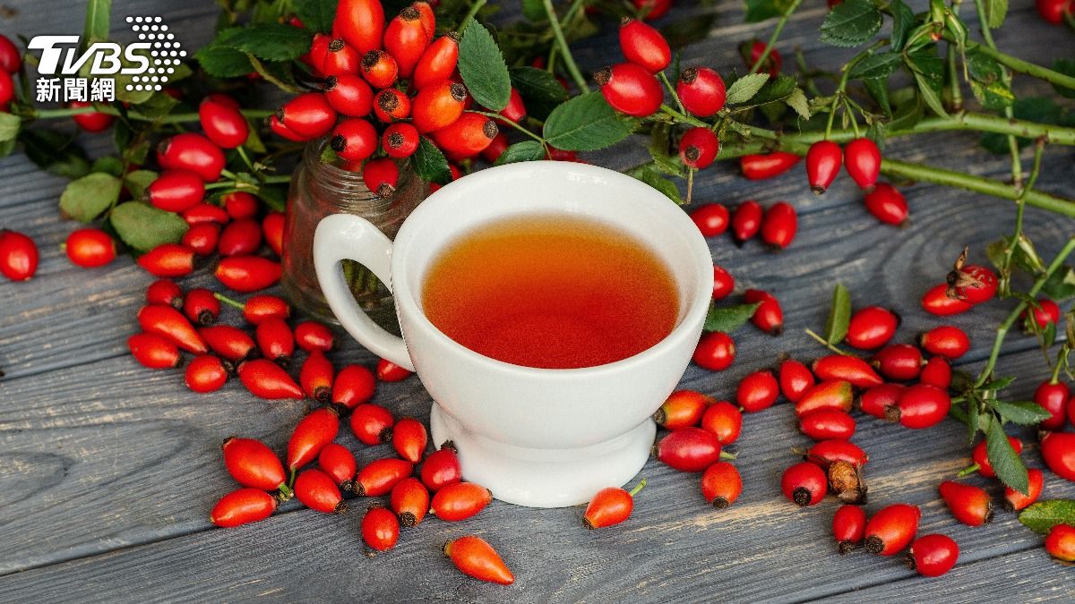 夏秋交替溫差大!醫授「養生3撇步」:艾葉生薑泡腳甩倦怠