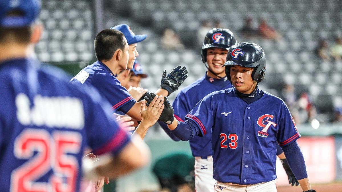 亞洲青少棒錦標賽中華隊預賽與巴基斯坦交手投打發揮，以27比0、4局搶下首勝。（圖／中華民國棒球協會提供）