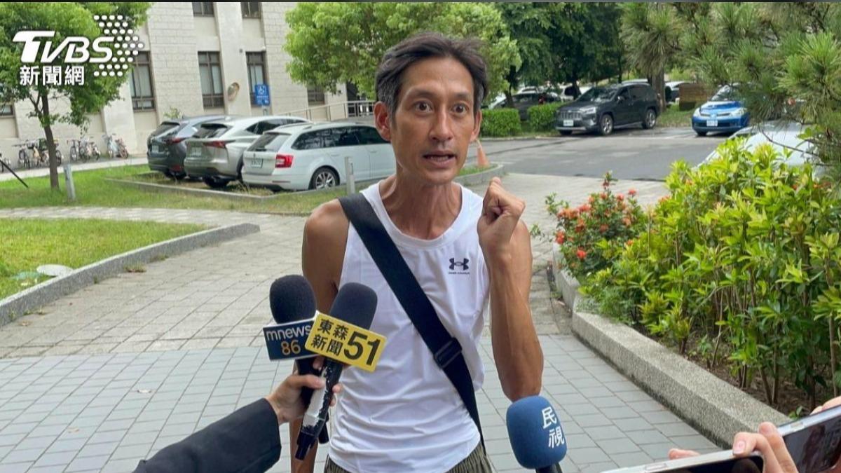 唐治平母逝一年逐漸走出傷痛 好友透露他私下真實近況
