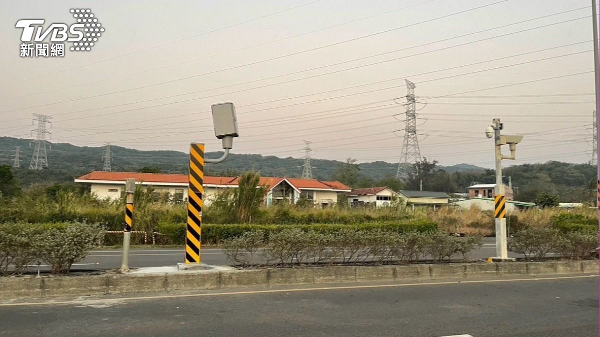 屏東違規照相桿「破百支」墾丁路變荷包吸血路 警方說話了