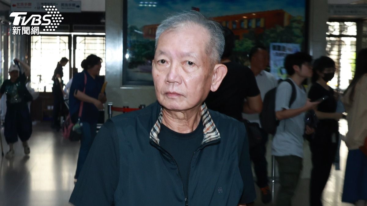邱清章稱,陳盈助欣賞柯文哲,才提著300萬政治獻金赴市長辦公室。(圖/華子琛攝)