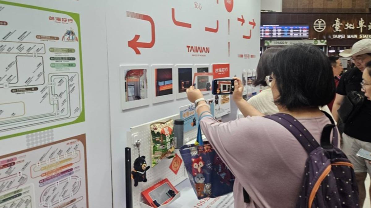公車打造成大型行動展間 台灣好行博物館3.0月底登場