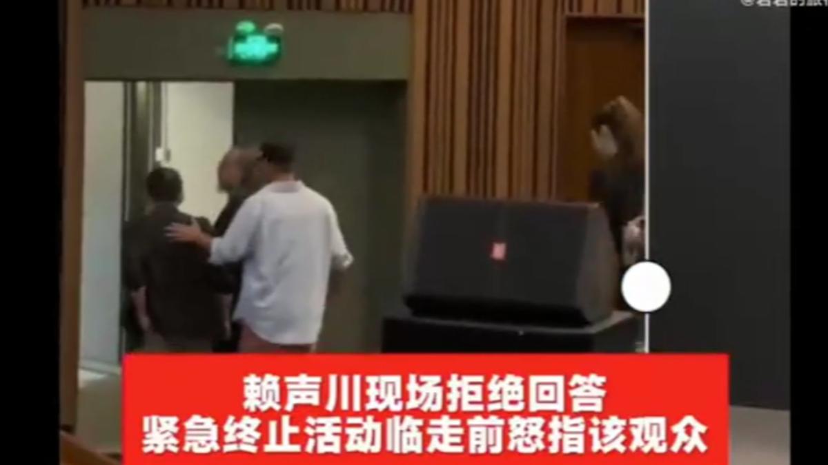屈中恆到大陸宣傳舞台劇遭觀眾提起吸毒黑歷史。(圖/翻攝自微博)