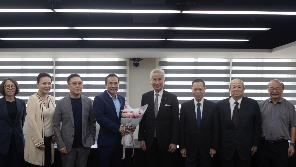大同公司今日召開臨時董事會，前任董事王光祥正式交棒給新任董座張榮華。（圖／大同公司提供）