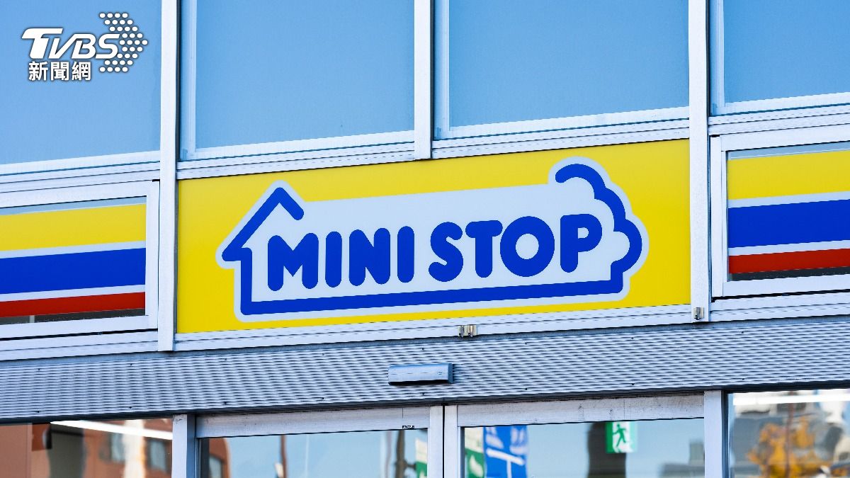 日本知名連鎖超商「MINISTOP」遭爆出竄改保存期限販售標示不實的食品,官網發聲明向顧客致歉。(示意圖片/Shutterstock達志影像)