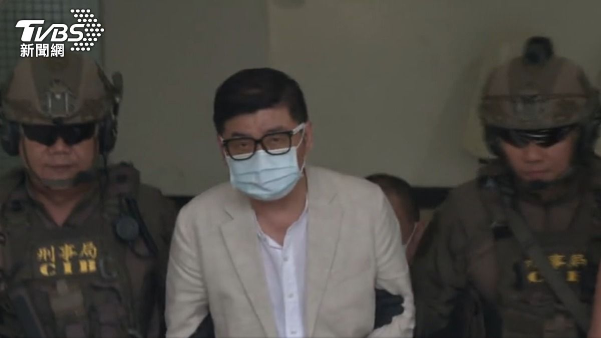 天道盟盟主「鐵霸」落網。(圖/TVBS)