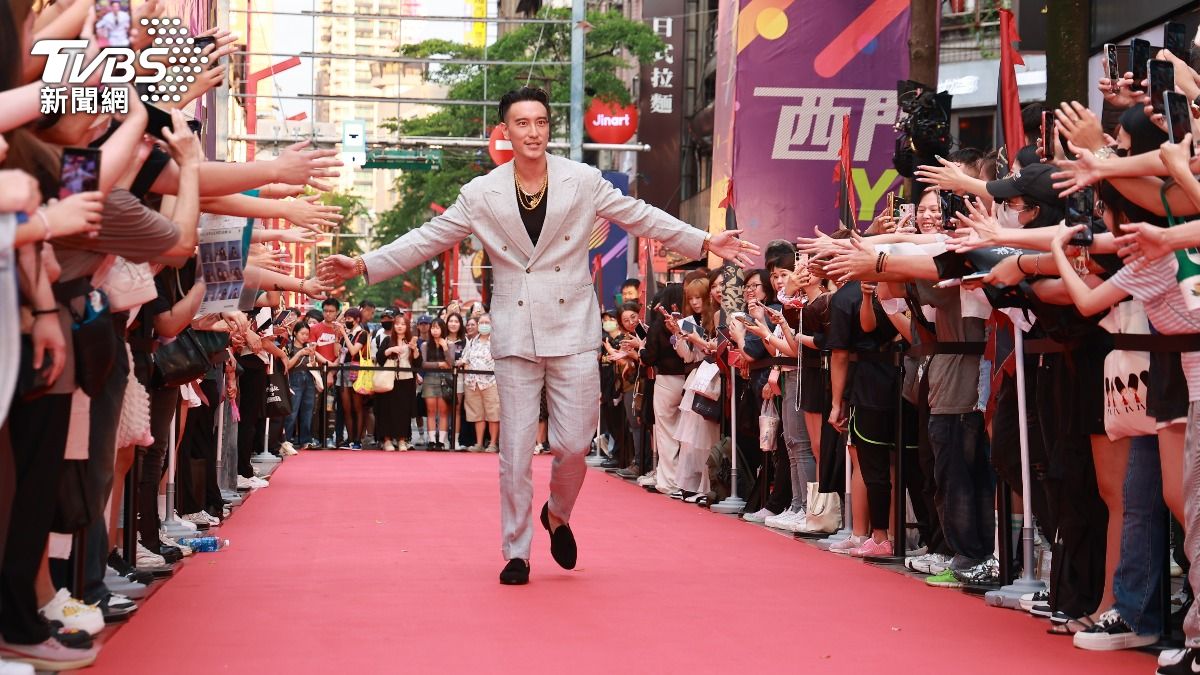 王陽明回歸《角頭-鬥陣欸》首映。(圖/記者黃城碩攝)