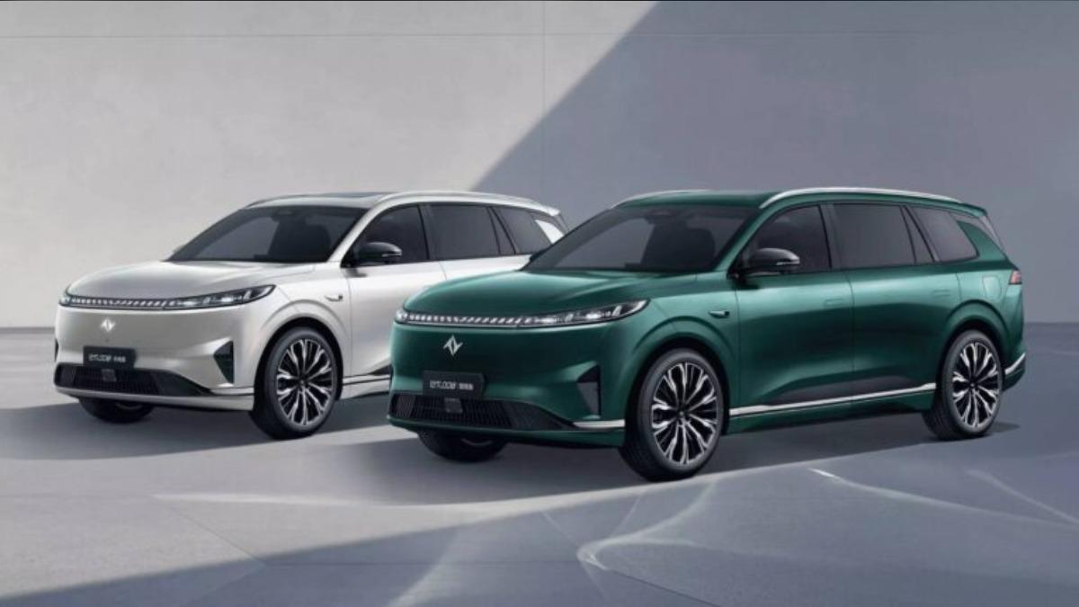 東風奕派eπ008擁有車長x車寬x車高5,002×1,972×1,732mm、3,025mm軸距。（圖／翻攝自東風奕派)）