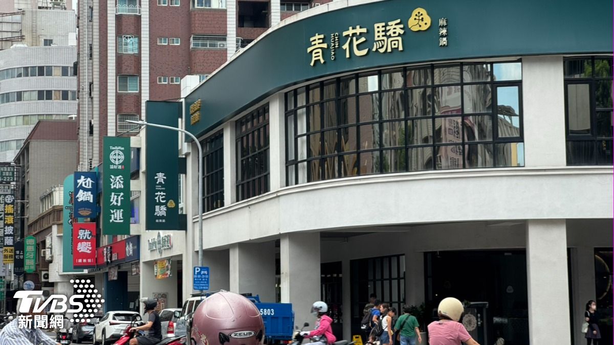 王品集團看準該區餐飲市場潛力，於富民路、裕誠路口設有多餐飲品牌。（圖／林雅婷攝）