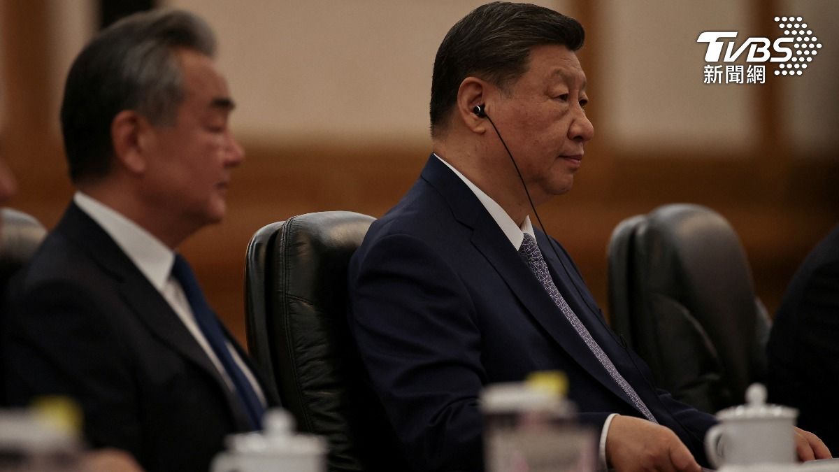秦剛與劉建超相繼落馬,習近平與王毅的對美「戰狼外交」路線,將更加鮮明。(圖/達志影像路透社)