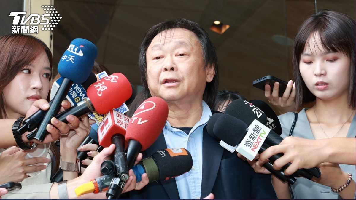 周玉蔻讚徐國勇任綠秘書長「可關掉王世堅臭嘴」 本人反擊:不知恥