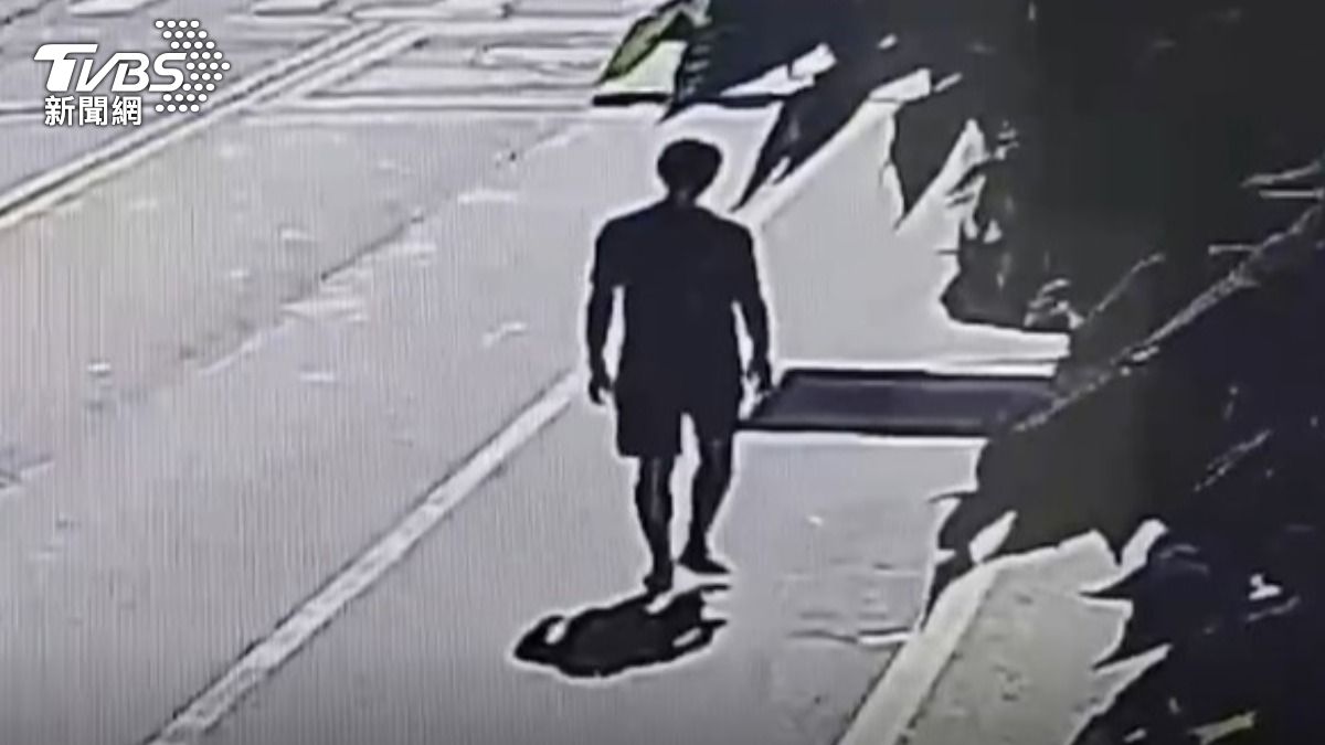 新竹縣竹北市出現一名偷車賊，八月已犯案兩次。（圖／TVBS）