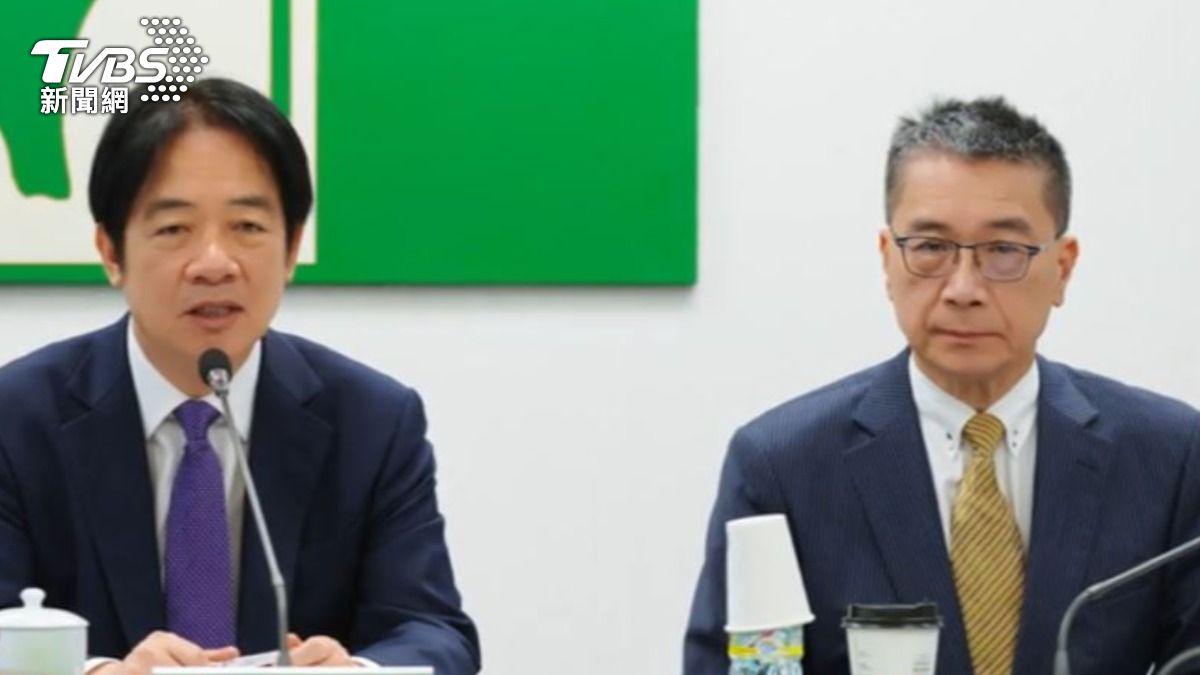民進黨主席賴清德與新任秘書長徐國勇。(圖/TVBS)