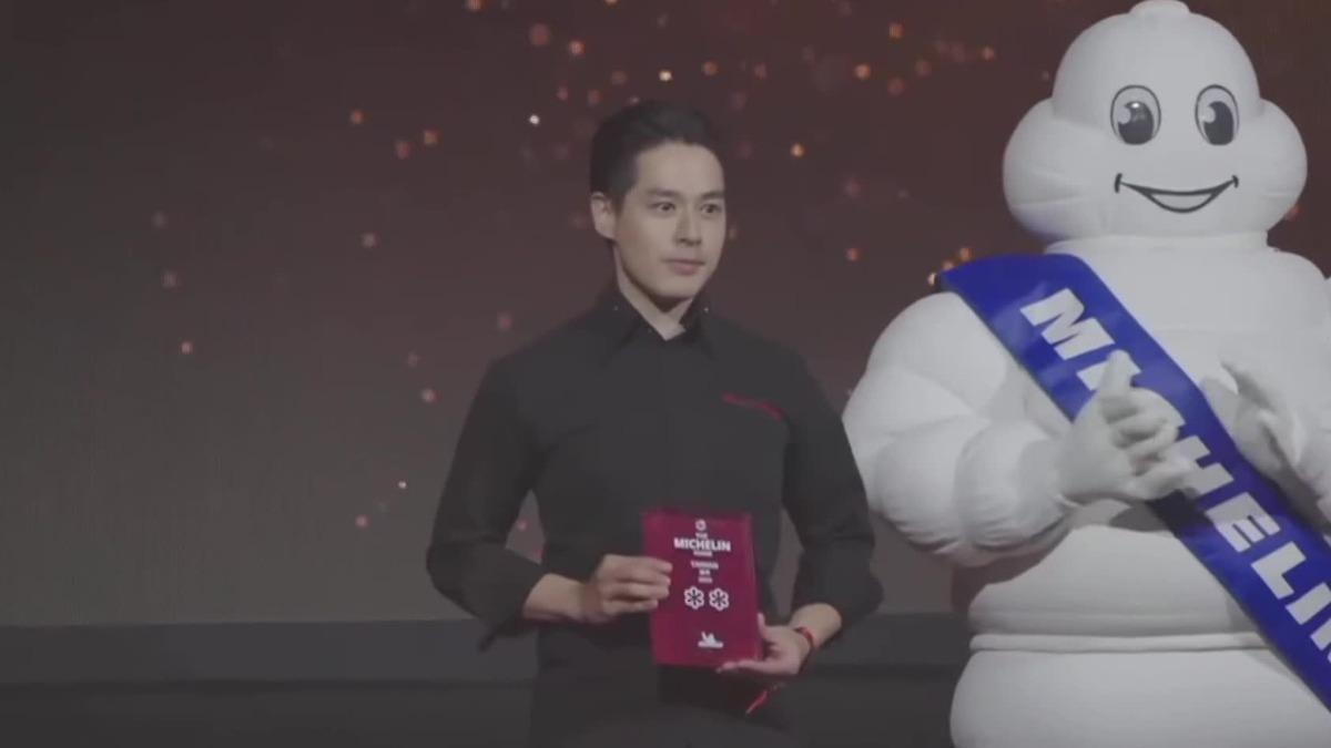 型男大副廚！米其林天菜梁維維，聊天室暴動。（圖／畫面翻攝The MICHELIN Guide YT）